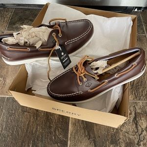Brand New Sperry Topsiders NWT. Size 11.5 Brown